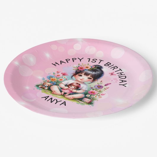 Hübsche Personalisierte asiatische Girl and Doll G Pappteller (Schrägansicht)