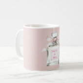 Hübsche pinkfarbene Parfümflasche mit Schleife Kaffeetasse (Vorderseite Links)