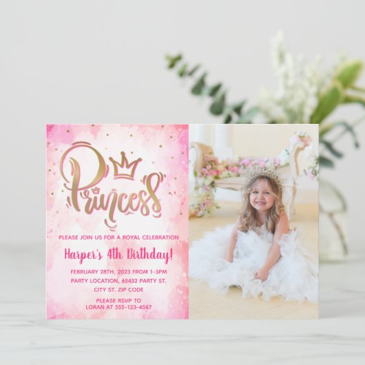 Hübsche Prinzessin Birthday Foto Einladung (Stehend Vorderseite)