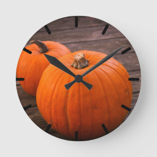 Hübsche Pumpen Runde Wanduhr