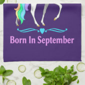 Hübsche Regenbogenschwärme Geboren im September Handtuch (Gefaltet)