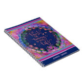 Hübsche, rosa Blume hören, auf die Zeit zu vertrau Notizblock (Rechte Seite)