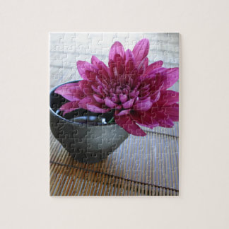 Hübsche rosa Chrysantheme in der Zenart Puzzle