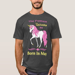Hübsche Rosa Einhörner sind im Mai zum Geburtstag T-Shirt