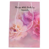 Hübsche rosa Nelken Stilvolle Fotografie Geburtsta Mittlere Geschenktüte (Rückseite)