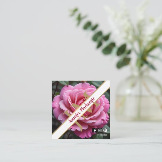 Hübsche rosa Rose AI Quadratische Visitenkarte (Stehend Vorderseite)