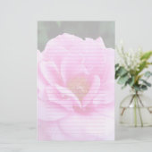 Hübsche rosa Rose - Romantisches Papier für die Le (Stehend Vorderseite)