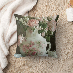 Hübsche rosa Rosen in einer antiken, vintage China Kissen