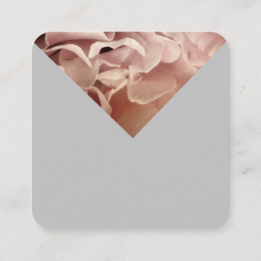 hübsche Rosa Rosenblätter Quadratische Visitenkarte (Rückseite)
