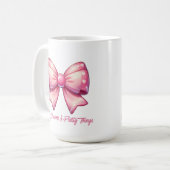 Hübsche rosa Schleife-Rosa Träume & hübsche Dinge Kaffeetasse (Vorderseite Links)