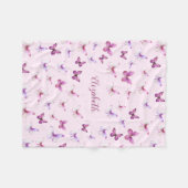 Hübsche Rosa Schmetterlinge Individuelle Name Girl Fleecedecke (Vorderseite (Horizontal))