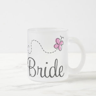 Hübsche rosa Schmetterlings-Hochzeits-Braut-Tasse Mattglastasse