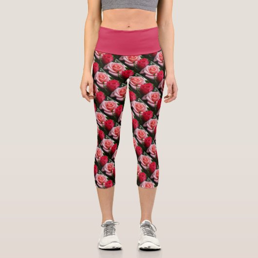 Hübsche Rose rosa Blumenmuster Capri Leggings (Vorderseite)