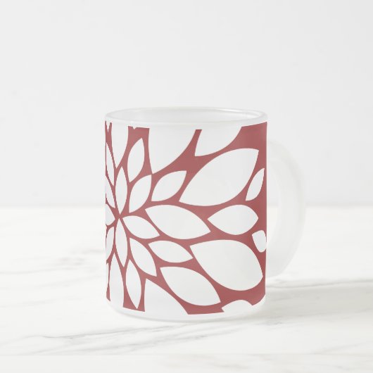 Hübsche Rote Blume Petal Art Mattglastasse (VorderseiteRechts)