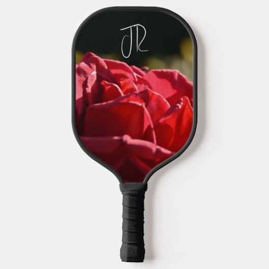 Hübsche Rote Rose mit Name und Monogramm Pickleball Schläger (Rückseite)