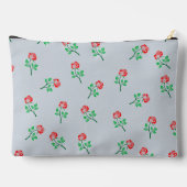 Hübsche Rote Rose Muster Pastellblau Personalisier Zubehörtasche (Rückseite)