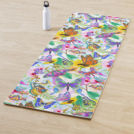Hübsche Schmetterlinge und Blume Yogamatte