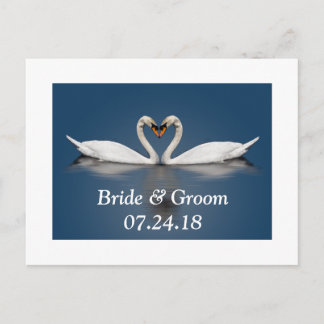 Hübsche Schwäne zum Hochzeitskoppeln sichern die D Ankündigungspostkarte