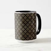 HÜBSCHE SCHWARZE UND GOLDROWS DER KELTISCHEN KNOTE TASSE (VorderseiteRechts)