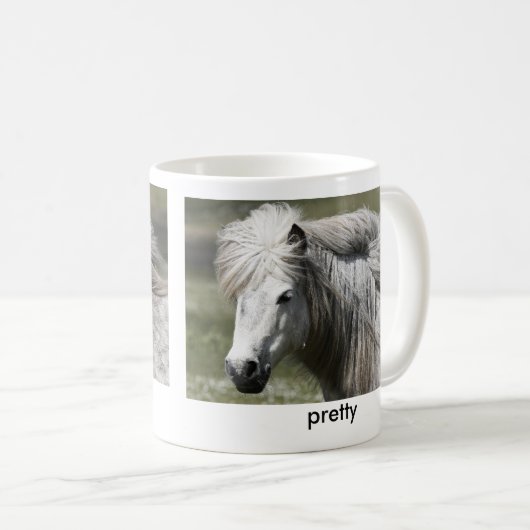 Hübsche Tasse (VorderseiteRechts)