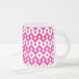 Hübsche Tasse aus Mattiertem Glas, Candy Pink Geom