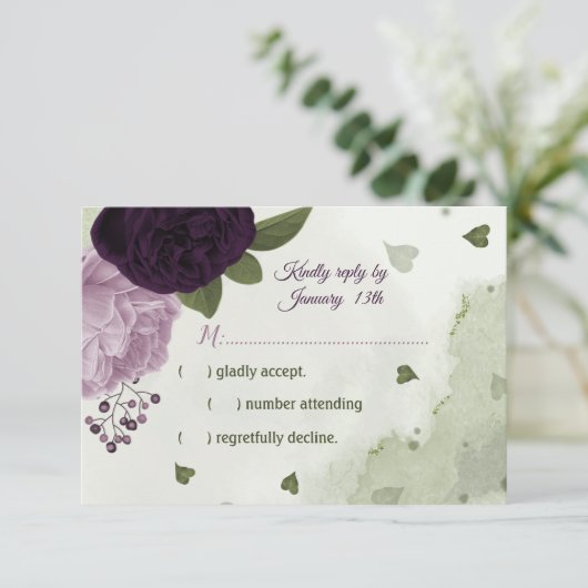 hübsche, tiefgrüne und hellviolette Blumen RSVP Karte (Stehend Vorderseite)