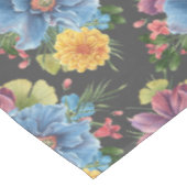 Hübsche und dunkle Flora Tischdecke (Schrägansicht)