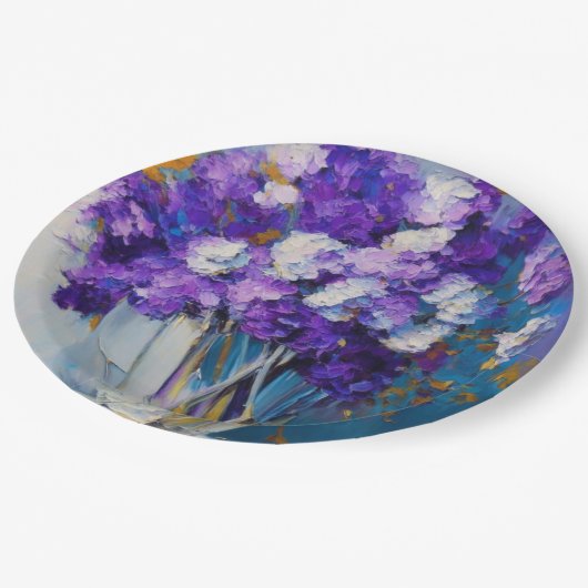 Hübsche Vintage violette Blumen Pappteller (Schrägansicht)