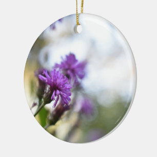 Hübsche violette Blumen Personalisierte Gartengesc Keramik Ornament