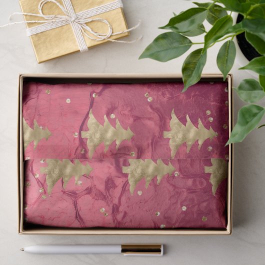 Hübsche Weihnachtsbaumen aus Red Gold Seidenpapier (Geschenk)