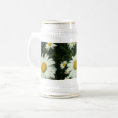 hübsche weiße Blume. Bierglas (Vorderseite Links)