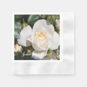 hübsche weiße Rosenblume. Florale Foto Kunst. Serviette