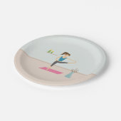 Hübsche Yoga-Frauen in einem stilvollen Zimmer Pappteller (Schrägansicht)