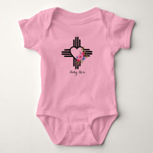 Hübsche Zia Heart Baby Rose Strampler