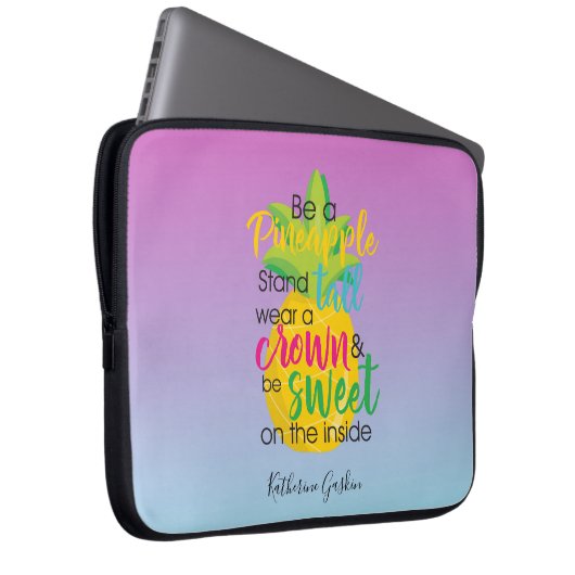 Hübscher Ananas-Arm Laptopschutzhülle (Vorne Rechts)