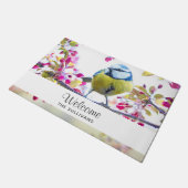 Hübscher Blauer und Gelber Bird auf einem Zweig Wi Fußmatte (Schrägansicht)