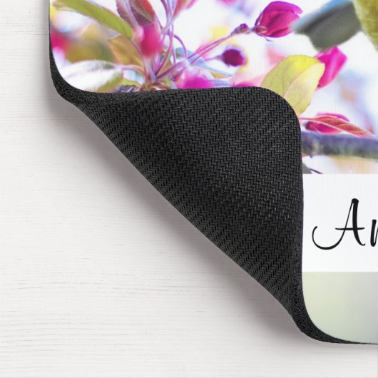 Hübscher Blauer und Gelber Bird auf einem Zweigbil Mousepad (Ecke)