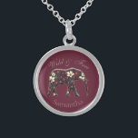 Hübscher BlumenElefant Burgundy Personalisiert Sterling Silberkette<br><div class="desc">Hübsche personalisierte Elefantenhalskette.</div>