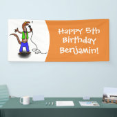 Hübscher Eidechsengesang mit Mikrofon-Cartoon Banner (Messe)