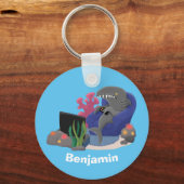 Hübscher Hai beim Fernsehen Cartoon Schlüsselanhänger (Vorderseite)