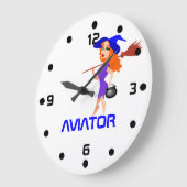Hübscher Hexenaviator anpassbar Große Wanduhr (Winkel)