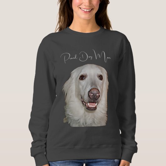 Hübscher Hundehund-T - Shirt in den Pyrenäen (Vorderseite)