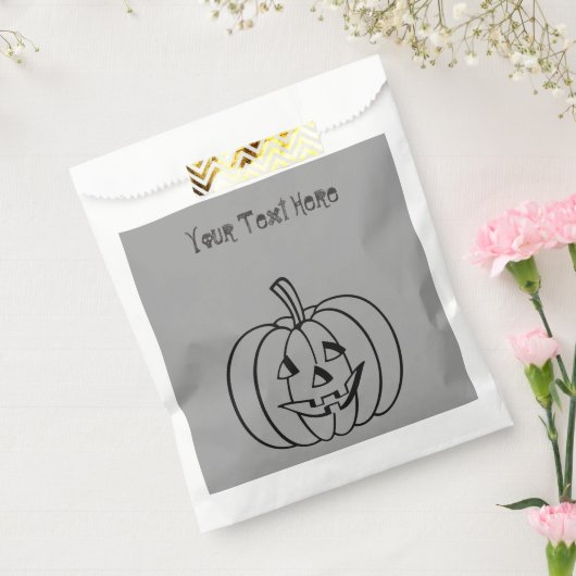 Hübscher Kürbis mit ausgeschnittenem Gesichtsausdr Geschenktütchen (Versiegelt)