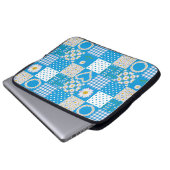 Hübscher Laptop-Sieb: Daisy Chains, Imitate Patchw Laptopschutzhülle (Vorne Knopf)