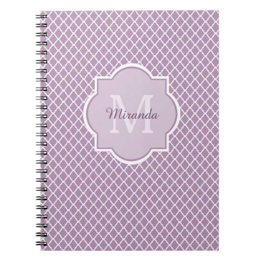 Hübscher Lavendel lila Quatrefoil mit Monogramm Notizblock (Vorderseite)