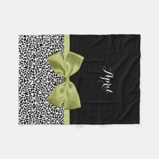 Hübscher Leopard Print Spring Green Boy mit Namen Fleecedecke (Vorderseite (Horizontal))