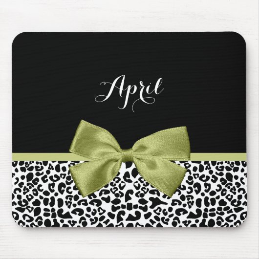 Hübscher Leopard Print Spring Green Boy mit Namen Mousepad (Vorne)
