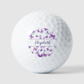 Hübscher lila Schmetterling mit individuelle Name Golfball (Vorderseite)