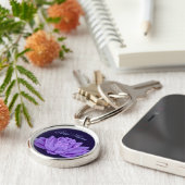 Hübscher lila Wasser-Lilien-personalisierter Schlüsselanhänger (Seite)