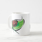 hübscher Marienkäfer auf einem Blatt Kaffeetasse (Vorderseite Links)